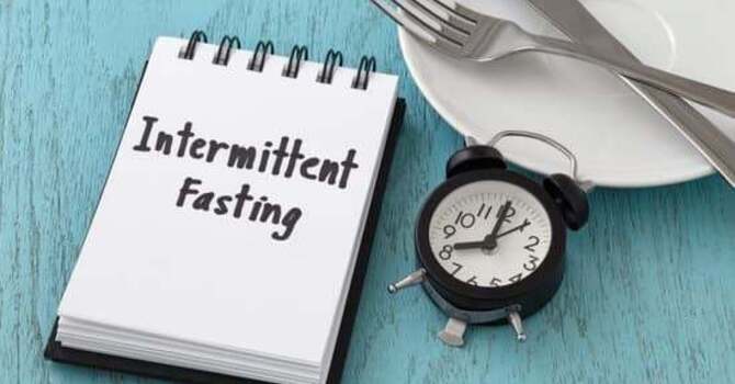 Does Intermittent Fasting Work? A Weight-Inclusive Perspective image