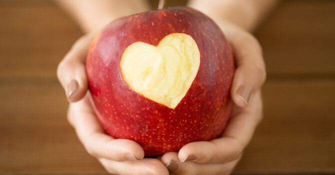 Nurturing a Healthy Relationship with Food and Body for Youth and Teens image